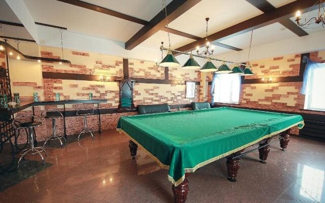 Александровский Двор