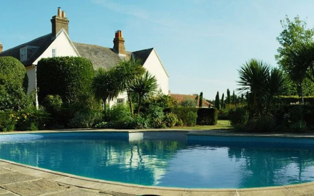 Bolt Hole Earnley