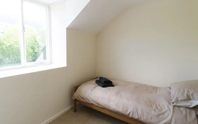 Station Apartment