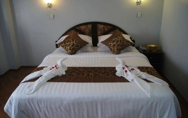 Summer Palace Hotel