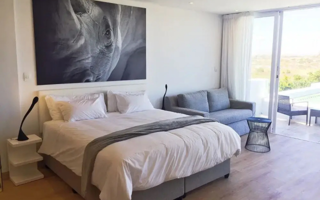 Peach on Beach Boutique Guesthouse