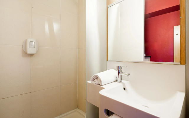 B&B HOTEL Valenciennes Marly