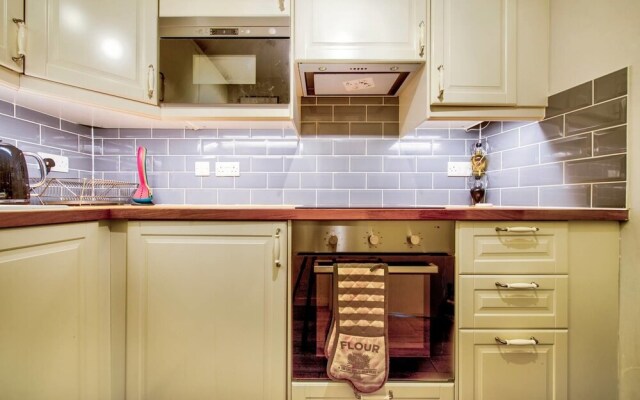 Gorgeous Modern Apartment in Canonmills