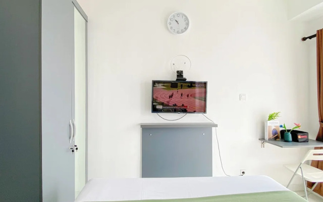Best Deal And Restful Studio At Amazana Serpong Apartment