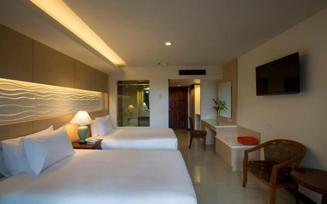 The Eton Hotel