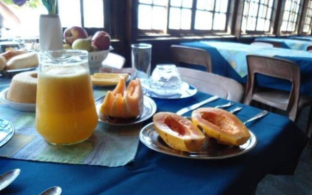 Pousada Praia do Coqueiral