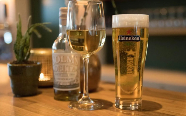 Отель The Bloom