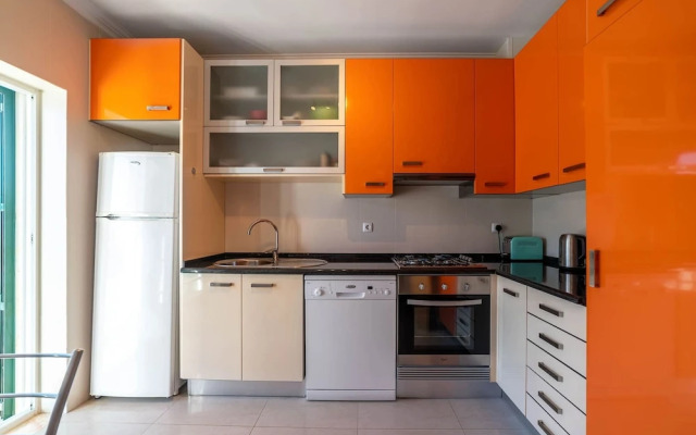 Lily Fabulous 1 BED APT With Roof Terrace Pool