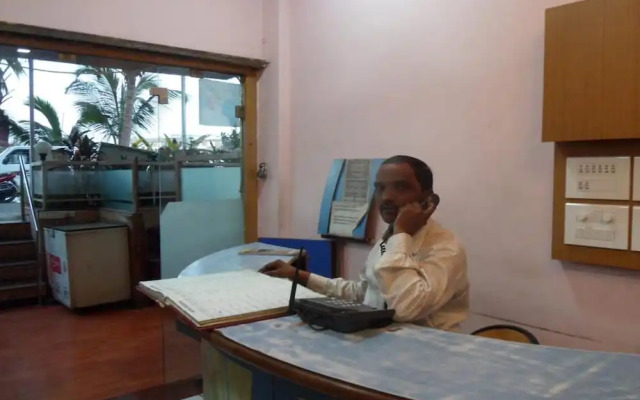 Hotel Parth