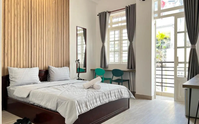Olala Homestay with Balcony in Saigon center