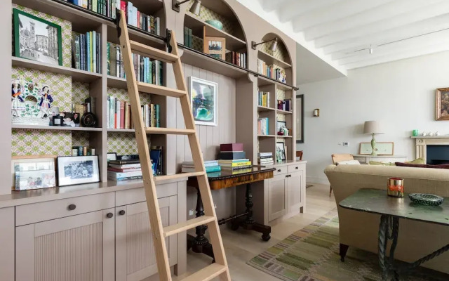 Cranley Mews VI by Onefinestay