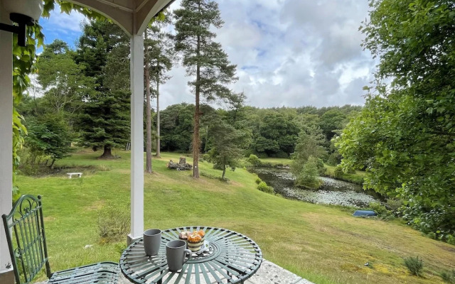 Deer Leap House