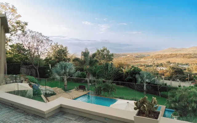 The Scenery Residence