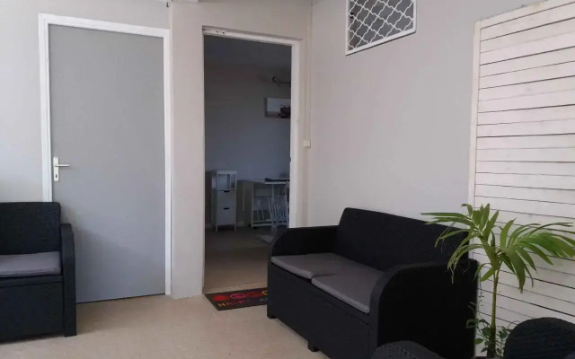 Agréable F2, jardin, garage, fibre, clim ch