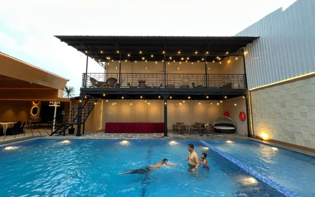 Riez Palace Hotel