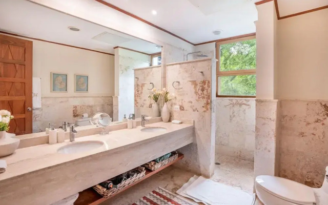 Magical 4BR Apartment w Maid bbq in Casa de Campo