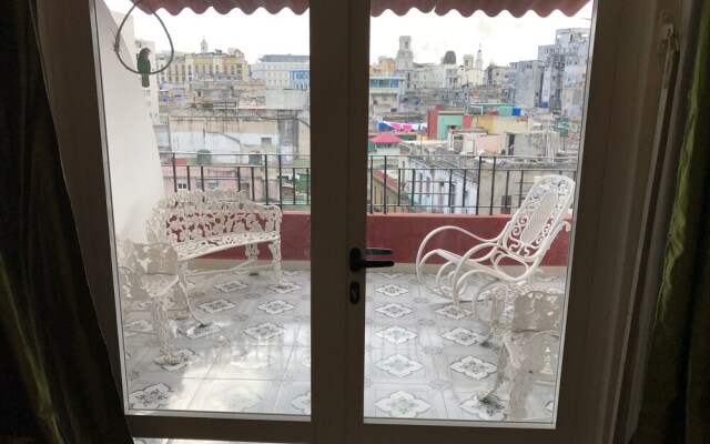 Nice Apartment in the center of havana