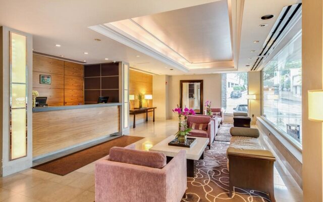 Saffron Hotel
