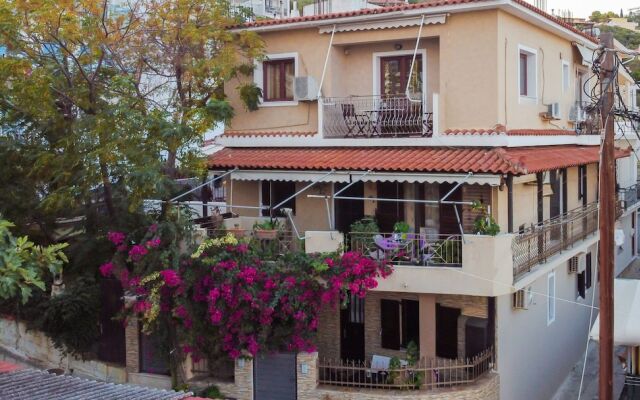 MarGio Skiathos Apartments