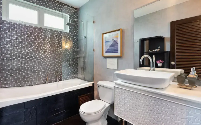 Ocean View Boutique 8BR Pool Villa Sawan