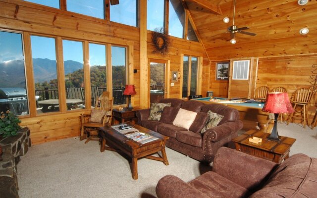 Eagles Nest 379 - Three Bedroom Cabin