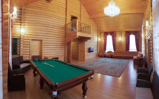 Flora Park Country Club