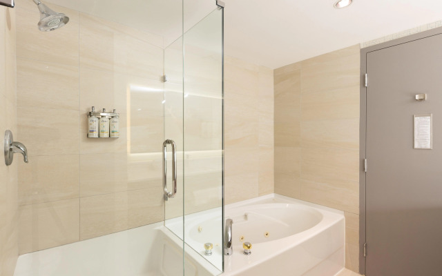 Holiday Inn Express Vancouver Airport Richmond by IHG