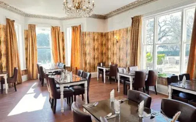 Broom Hall Country Hotel