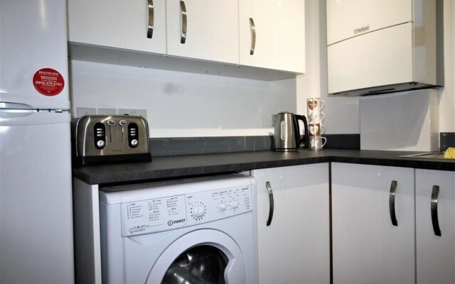 Forest View Apartment 7