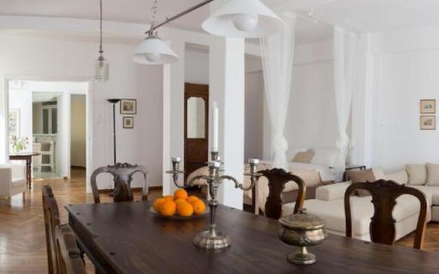 Hellenic Hospitality House