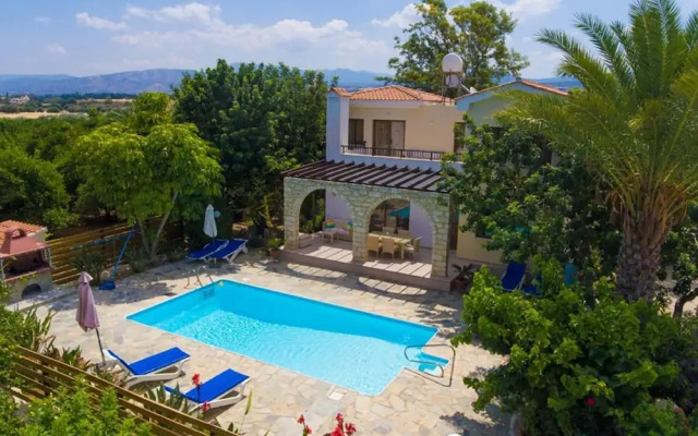 Villa Irini in Polis