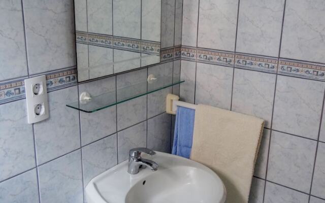 Beautiful Coastline View Apartment a4