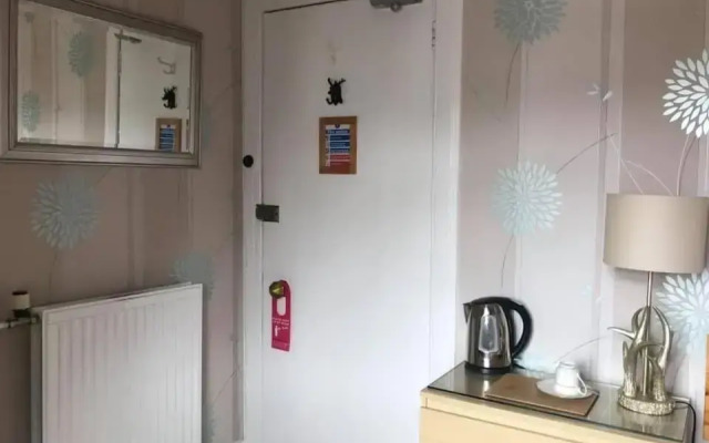 The Queens Bed & Breakfast