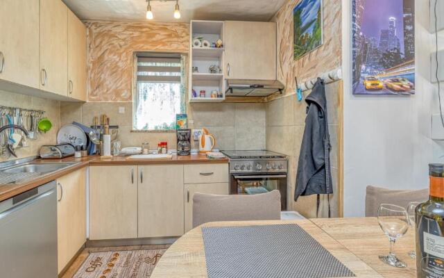 Holiday House Mir