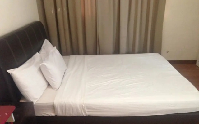 Royal Apartments at Taragon KL