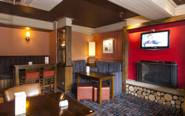 Premier Inn  Bradford South