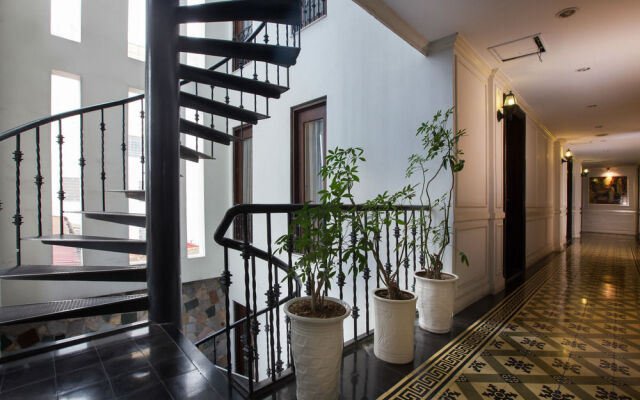Hanoi Boutique 2