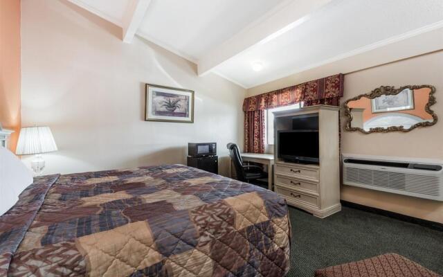 Knights Inn Lake Charles