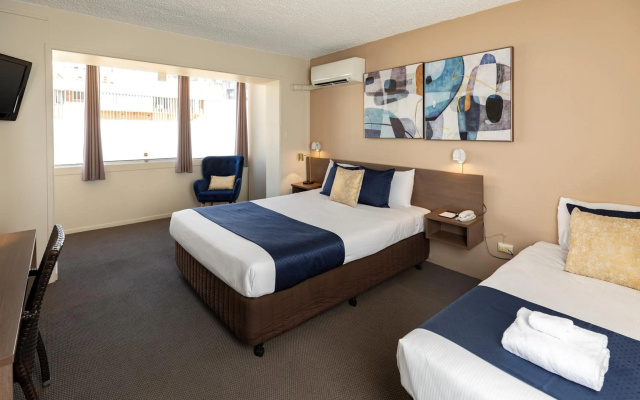 The Metropolitan Spring Hill – Guest Rooms – Brisbane
