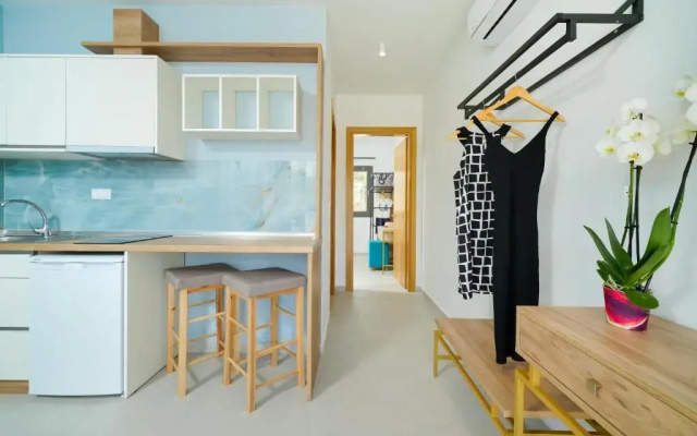 Miracle Suites by Klisma beach