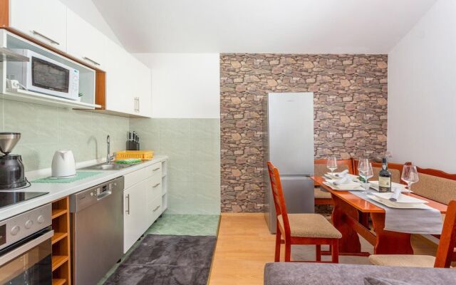Stunning Home in Krk With Wifi and 2 Bedrooms