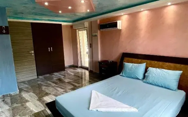 Νεα Μεσσαγγαλα Luxury Suite by Makhome No 2