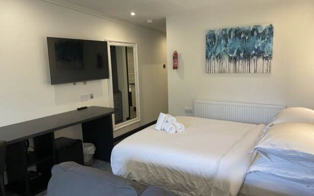 The Waterfront Lodges