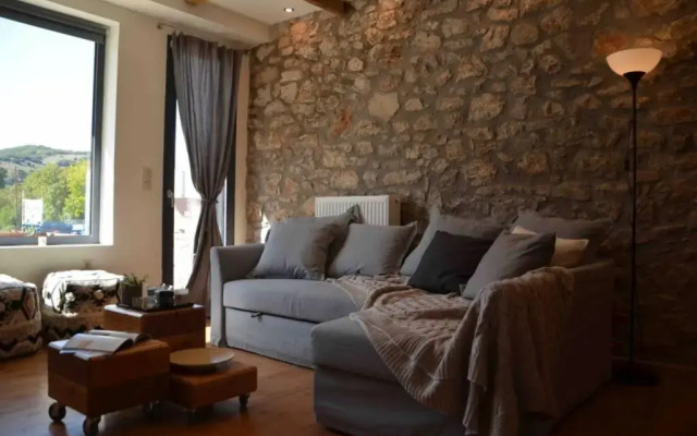 pikralida house (πικραλίδα)