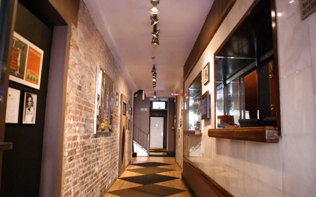 Off Soho Suites Hotel