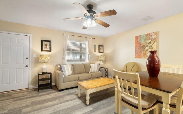 Gulf View Condos by Hosteeva