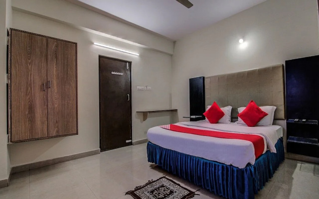 Silver Villa by OYO Rooms