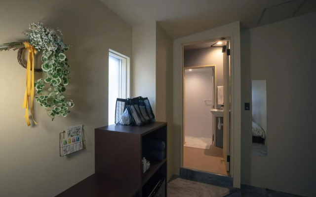 Hotel Trim