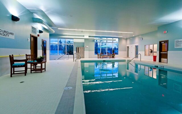 Radisson Hotel & Conference Centre Calgary Airport