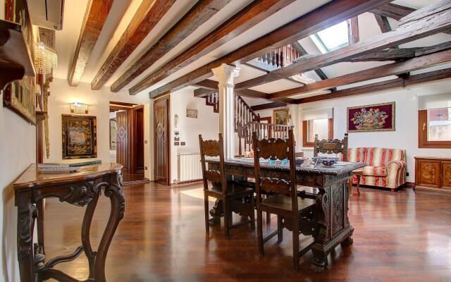 MARCOPOLO TERRACE, 5pax, 2bed, aircond, wifi